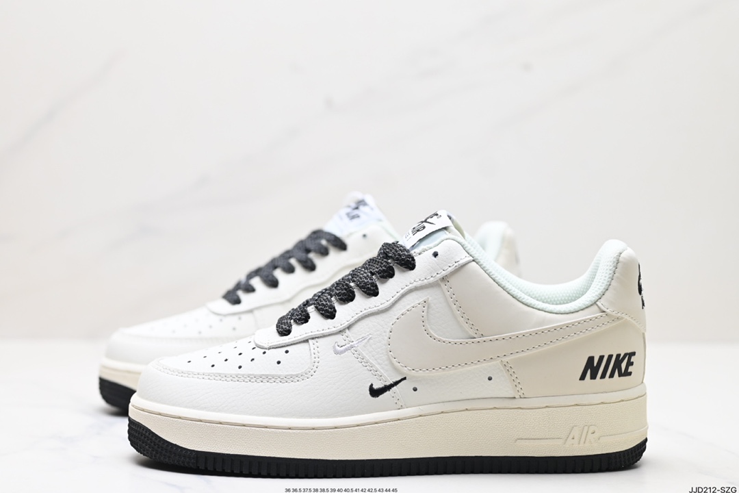 Nike Air Force 1 Shoes